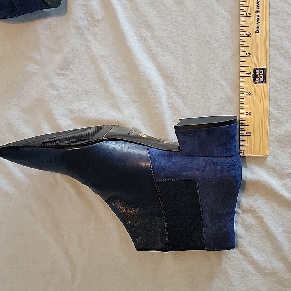 Women's STELE Leather size 42 boots, new with a box, blue color. - Picture 5 of 10